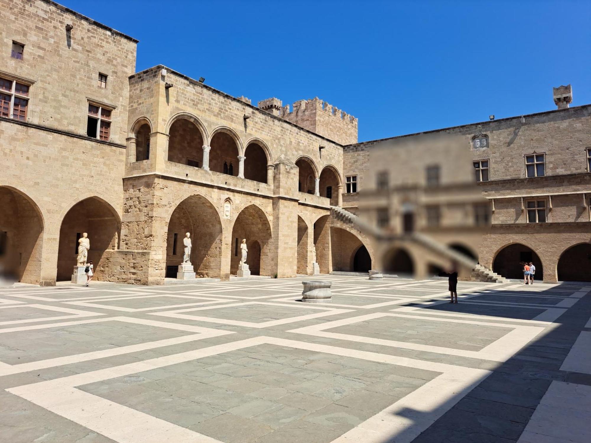 Semesterbostad The Retreat In The Heart Of Old Town Rhodes *